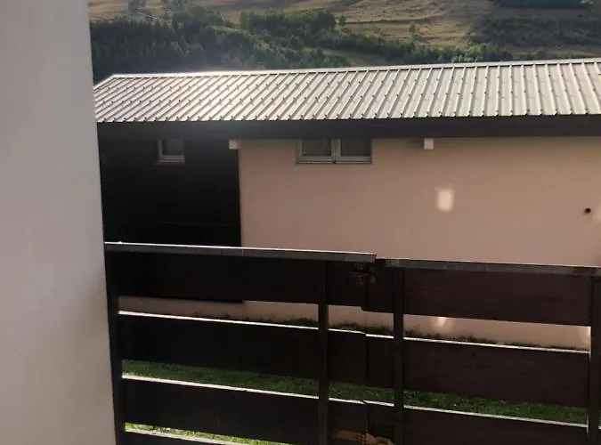 Petit Labellise Les 2 Alpes Arc En Ciel Telesiege Petite Aiguille Les Deux Alpes