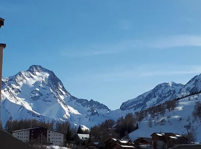 Apartment Petit Labellise Les 2 Alpes Arc En Ciel Telesiege Petite Aiguille Les Deux Alpes