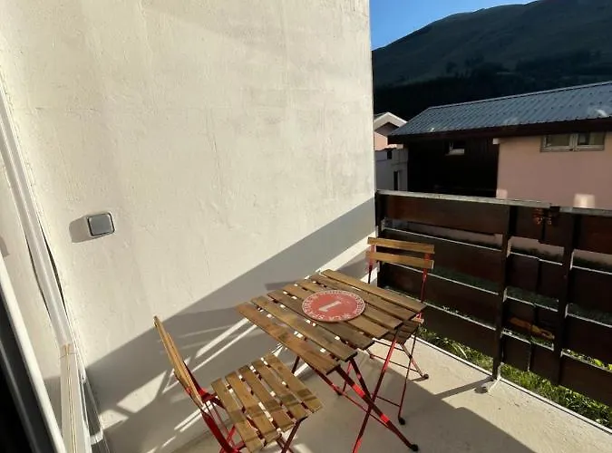 Petit Labellise Les 2 Alpes Arc En Ciel Telesiege Petite Aiguille Apartment